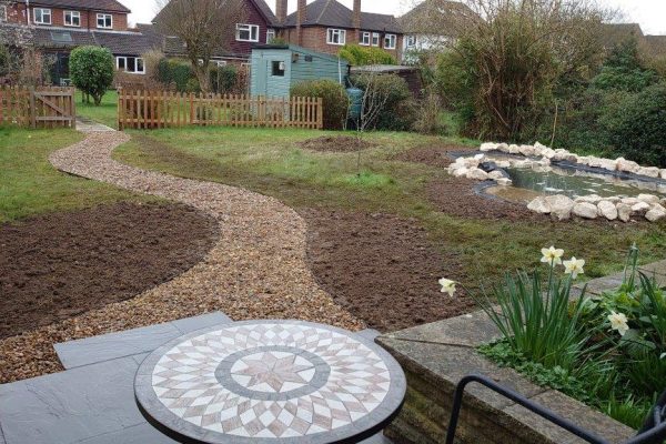 Wildlife Pond, Gravel Path & Slatted Screen